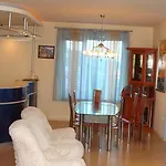 Primorskii Park Apartmán *