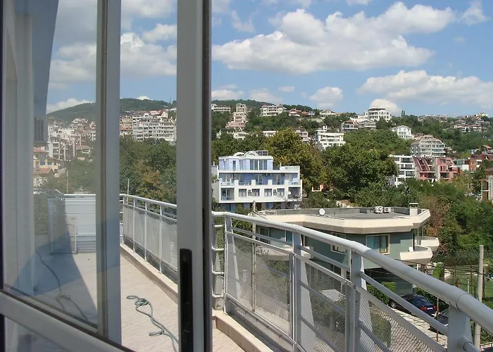 Apartment Primorskii Park